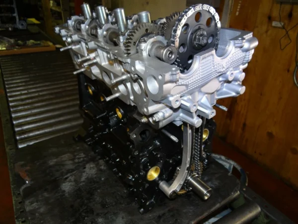 Toyota 2RZ-FE Engine for Sale | 2.4L Inline-4 Petrol Motor